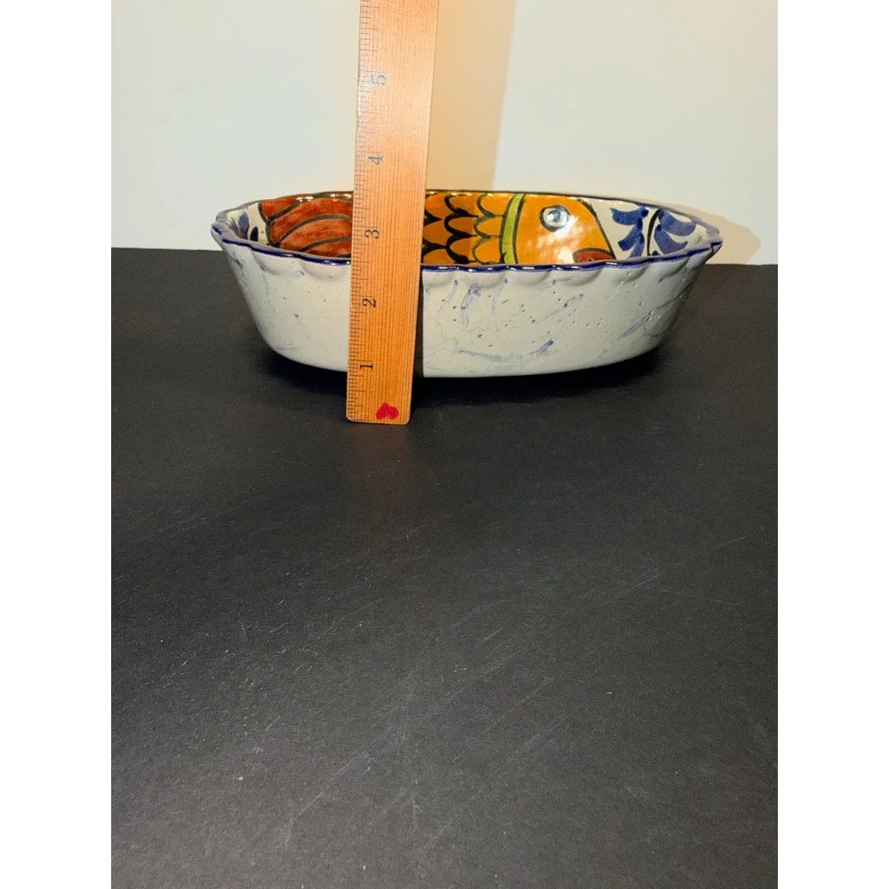Talavera Mexican Pottery Fish Oval Serving Bowl Scalloped Rim Hand Painted 9.5in